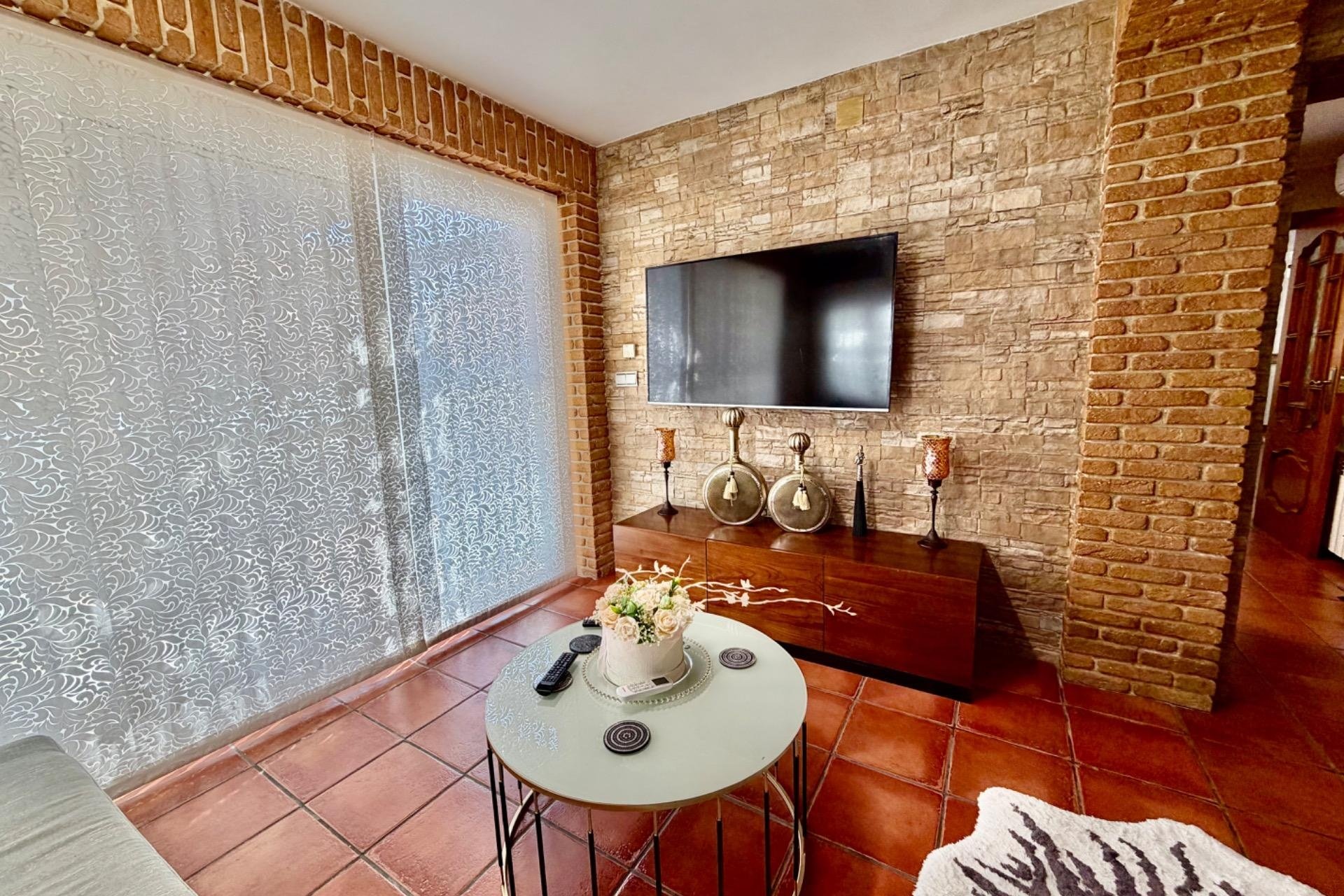 Begagnad - Villa - Orihuela Costa - La Zenia