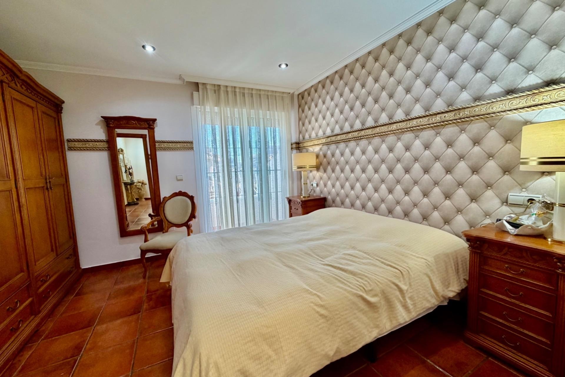 Begagnad - Villa - Orihuela Costa - La Zenia