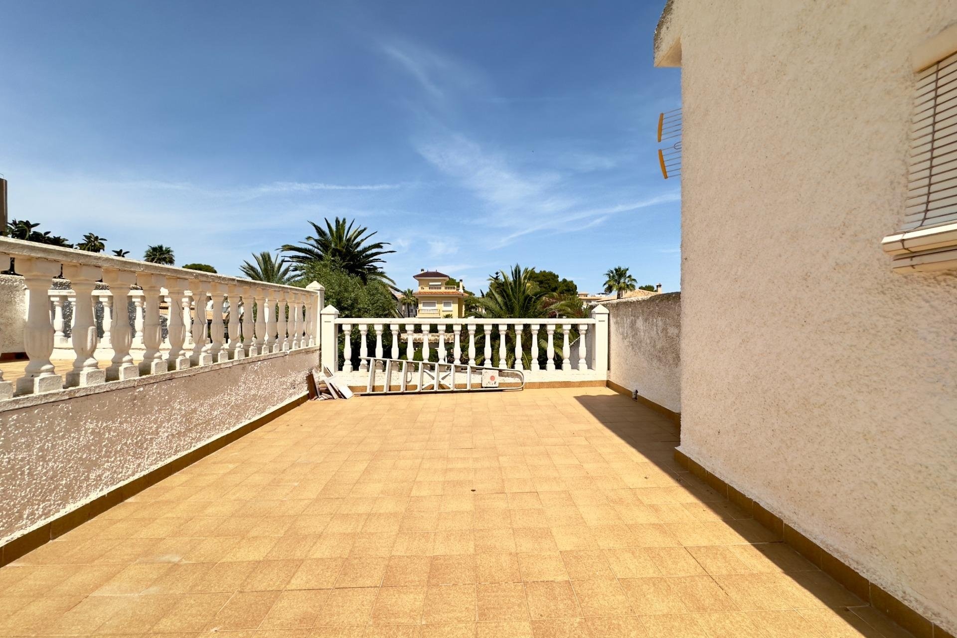 Begagnad - Villa - Orihuela Costa - La Zenia