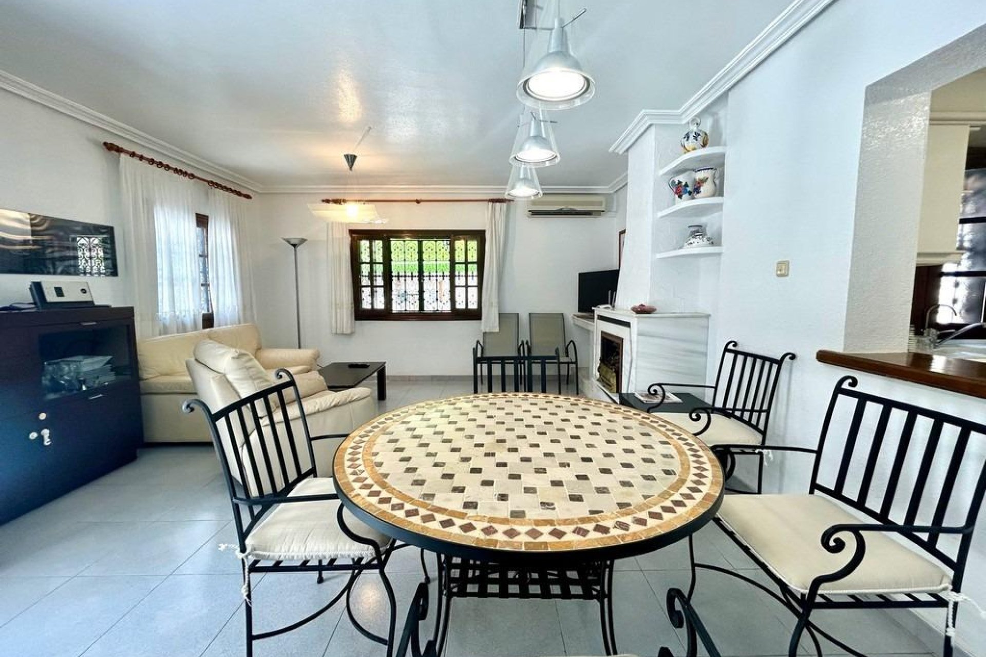 Begagnad - Villa - Orihuela Costa - La Zenia