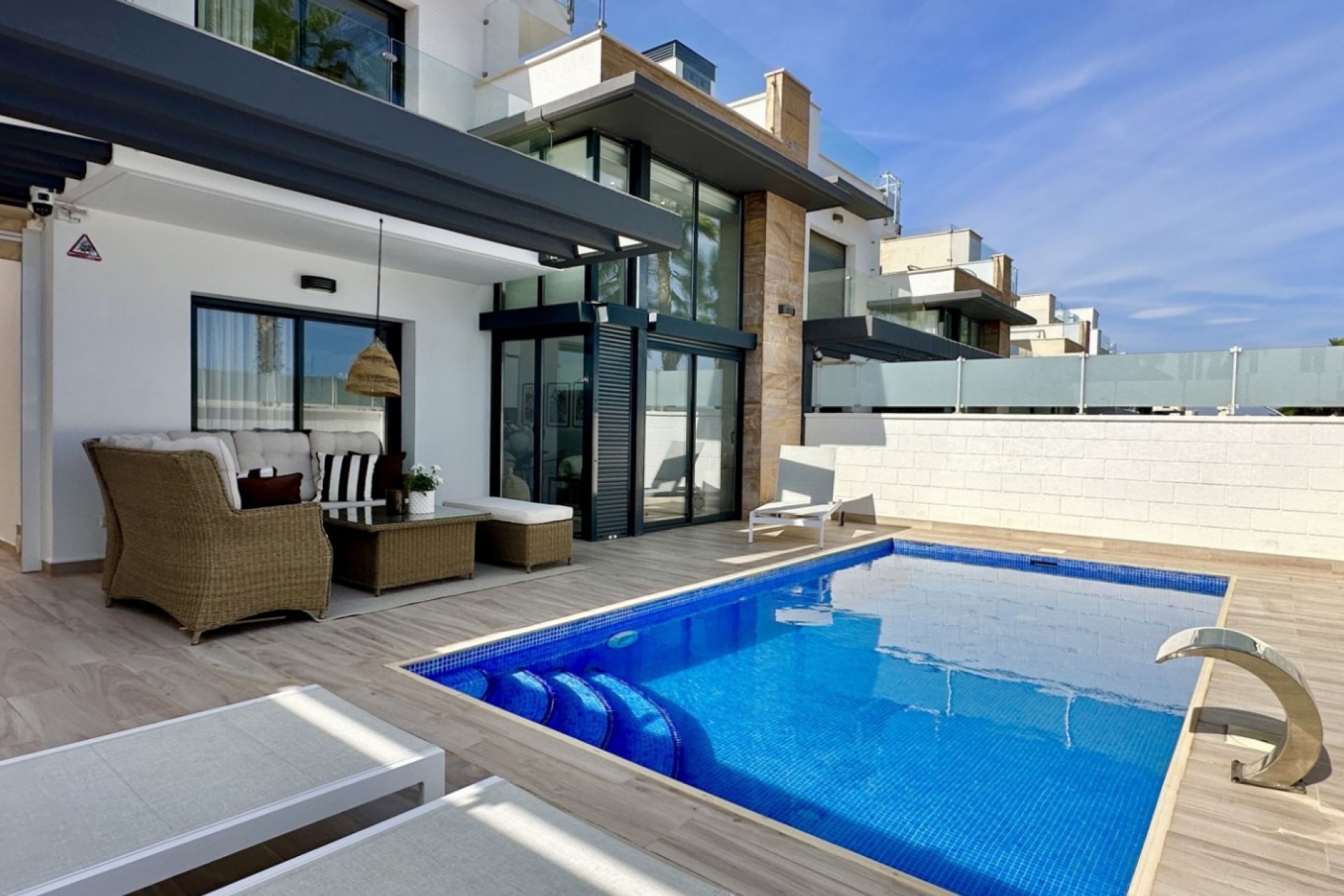 Begagnad - Villa - Orihuela Costa - Lomas de Cabo Roig