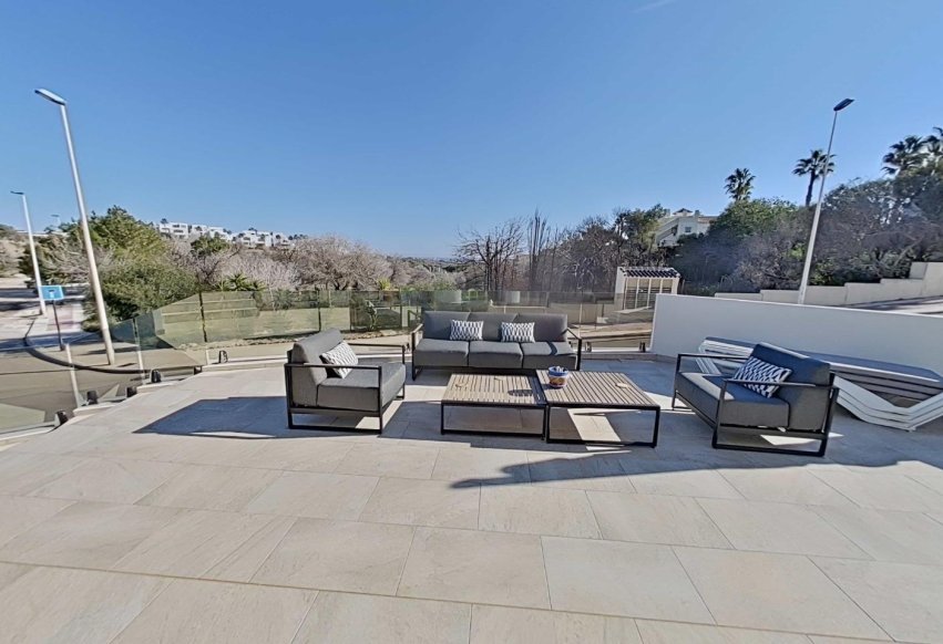 Begagnad - Villa - Orihuela Costa - Lomas de Cabo Roig