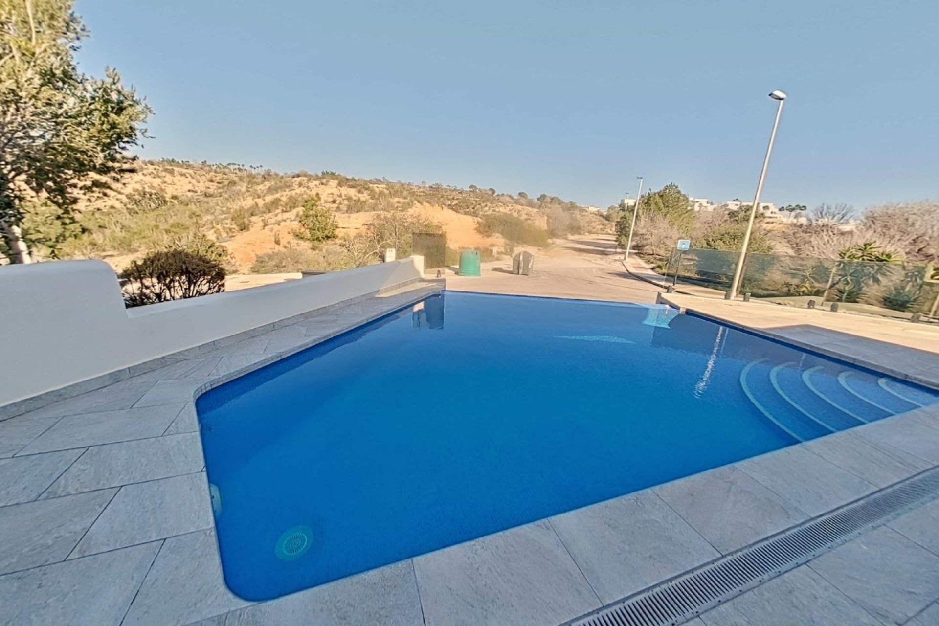 Begagnad - Villa - Orihuela Costa - Lomas de Cabo Roig