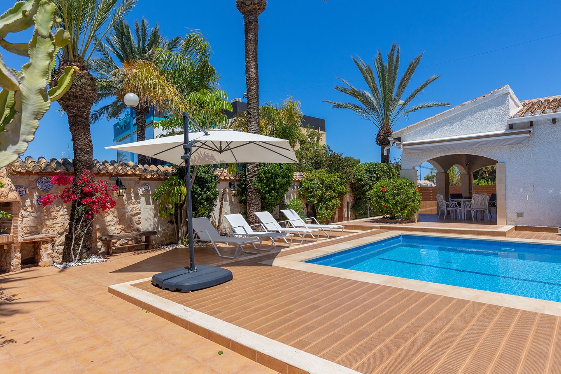 Begagnad - Villa - Orihuela Costa - Punta Prima