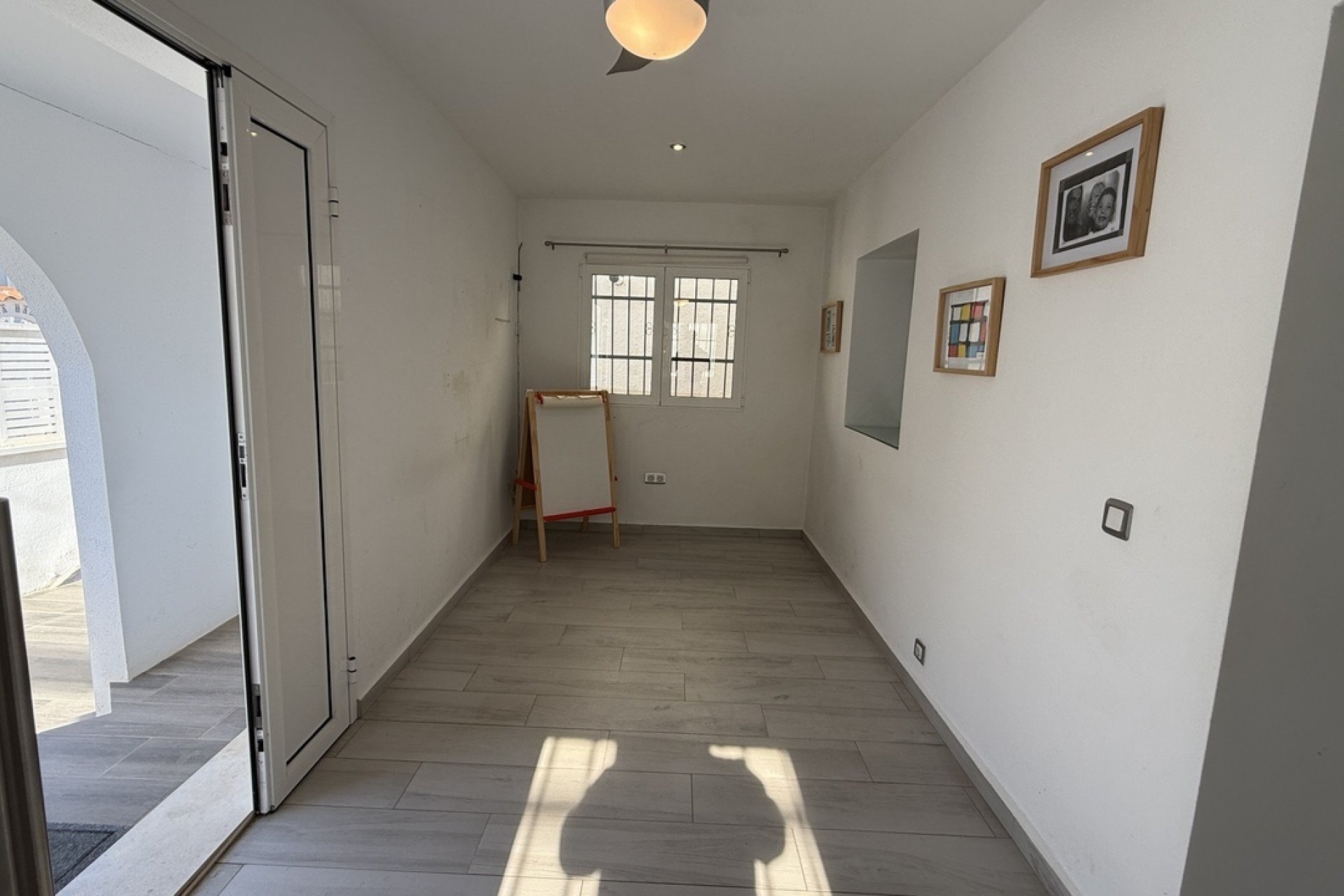 Begagnad - Villa - Orihuela Costa - Villamartín