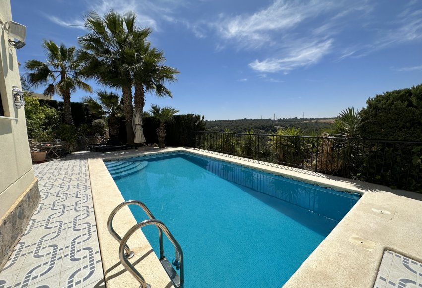 Begagnad - Villa - Orihuela Costa - Villamartín