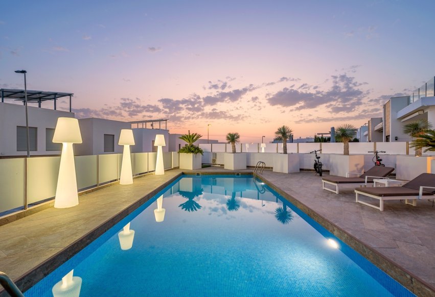 Begagnad - Villa - Orihuela Costa - Villamartín