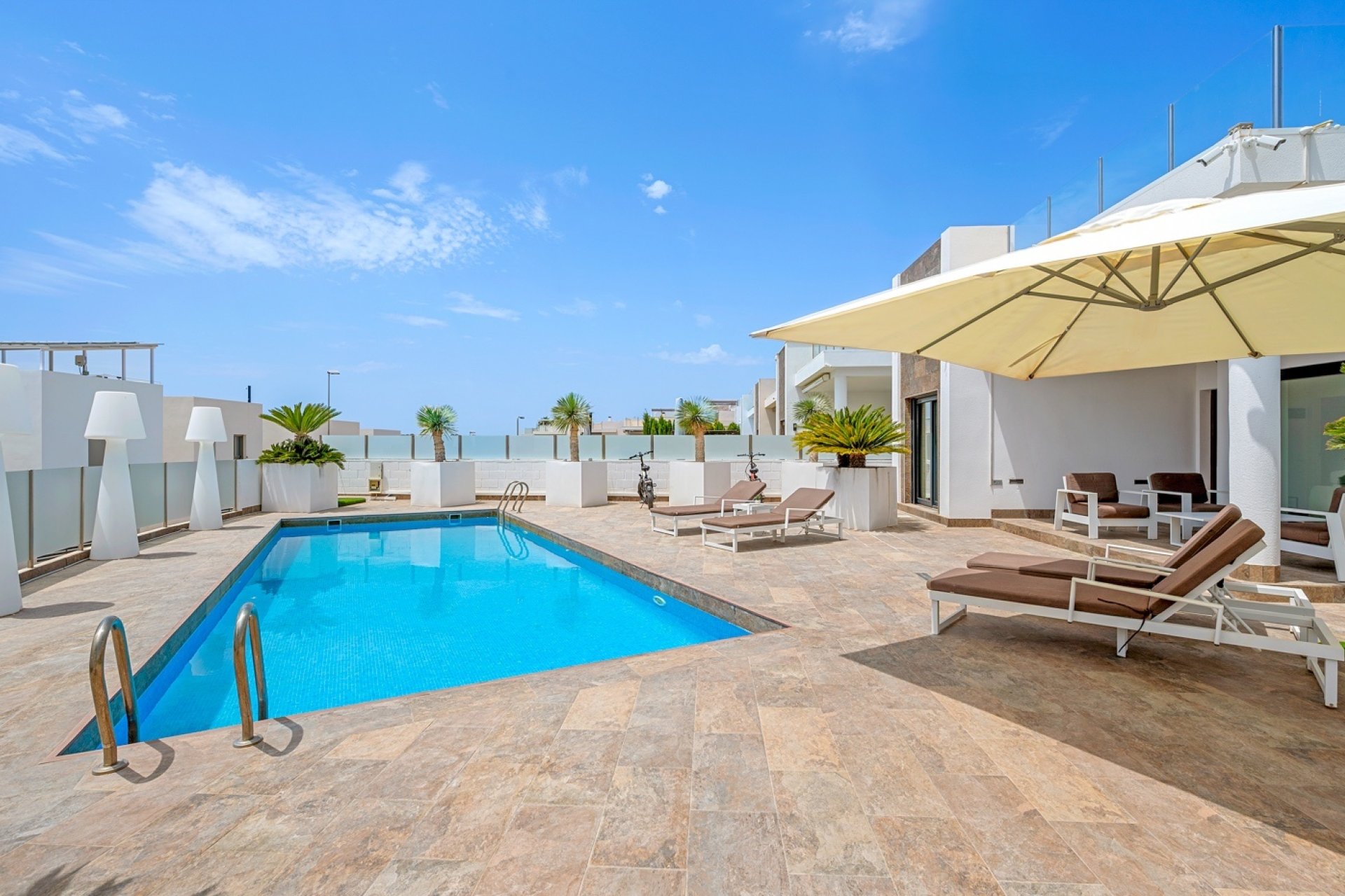 Begagnad - Villa - Orihuela Costa - Villamartín