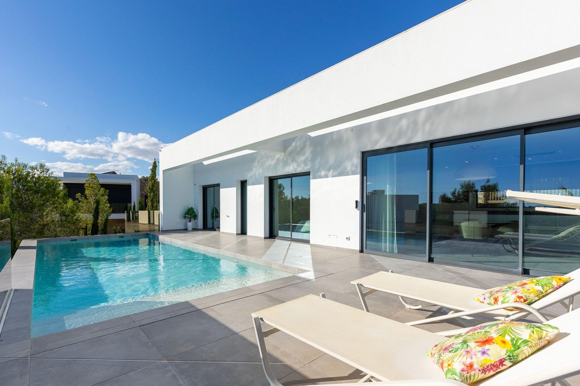 Begagnad - Villa - Orihuela - Las Colinas Golf - Country Club