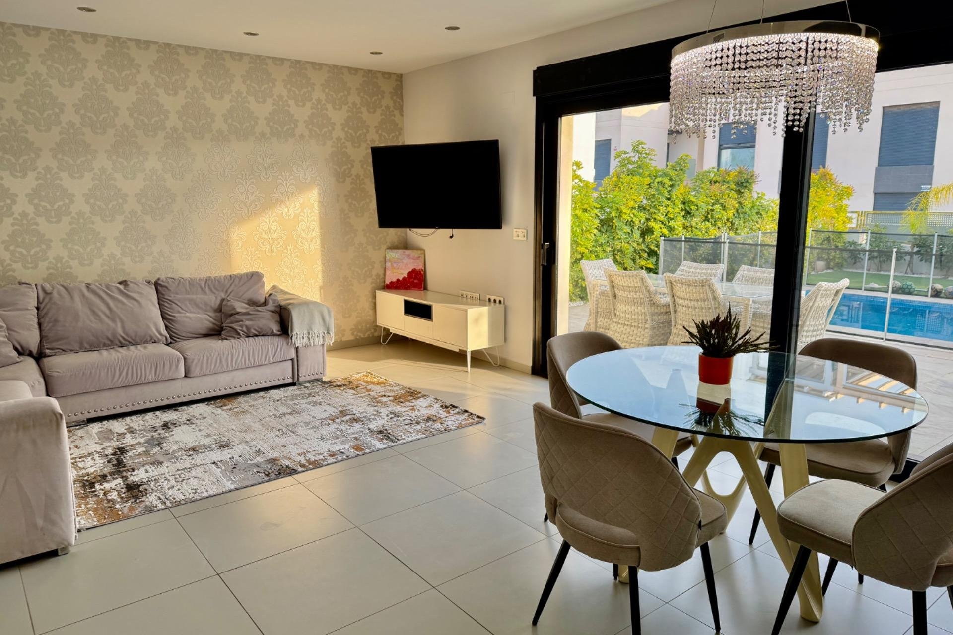 Begagnad - Villa - Rojales - Cuidad Quesada