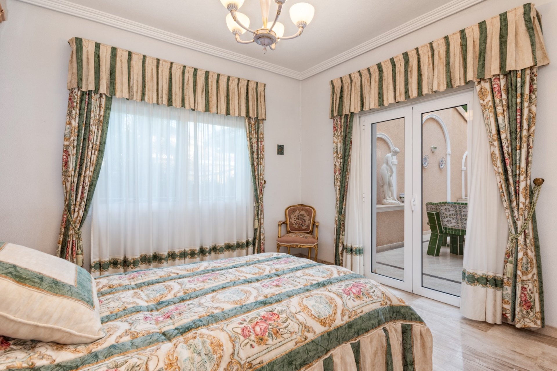 Begagnad - Villa - Rojales - Doña pepa