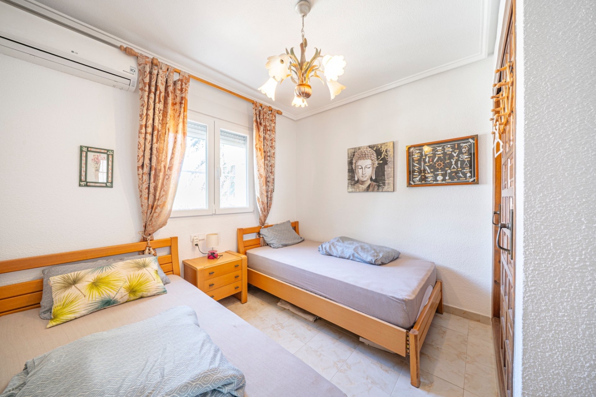Begagnad - Villa - Rojales