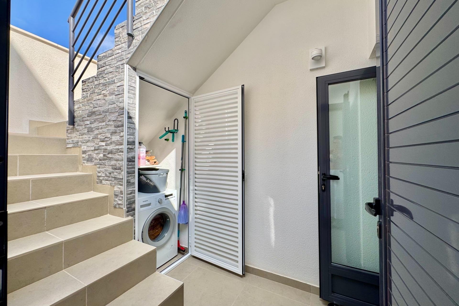 Begagnad - Villa - San Miguel de Salinas - Bellavista