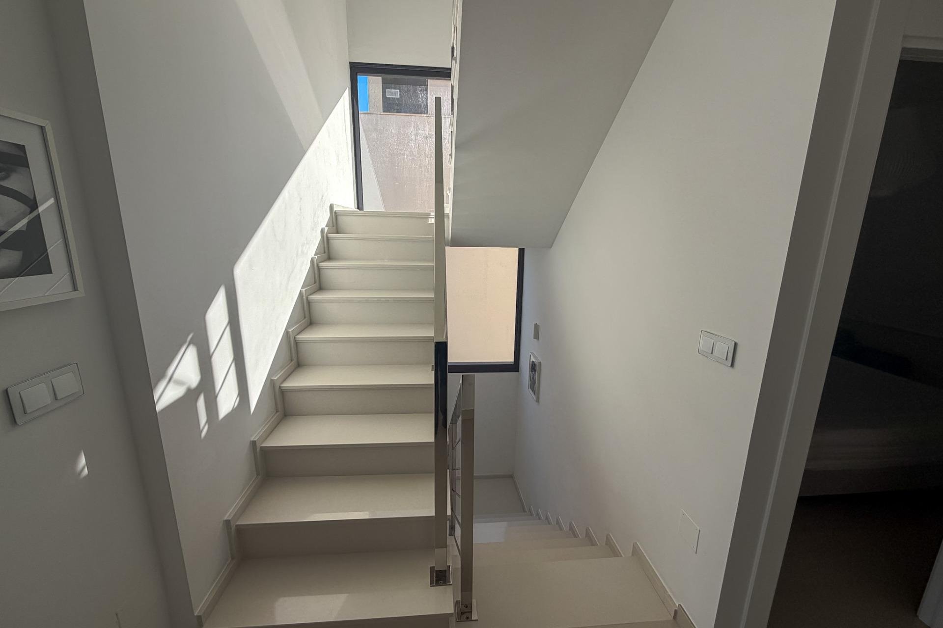 Begagnad - Villa - San Miguel de Salinas - Bellavista