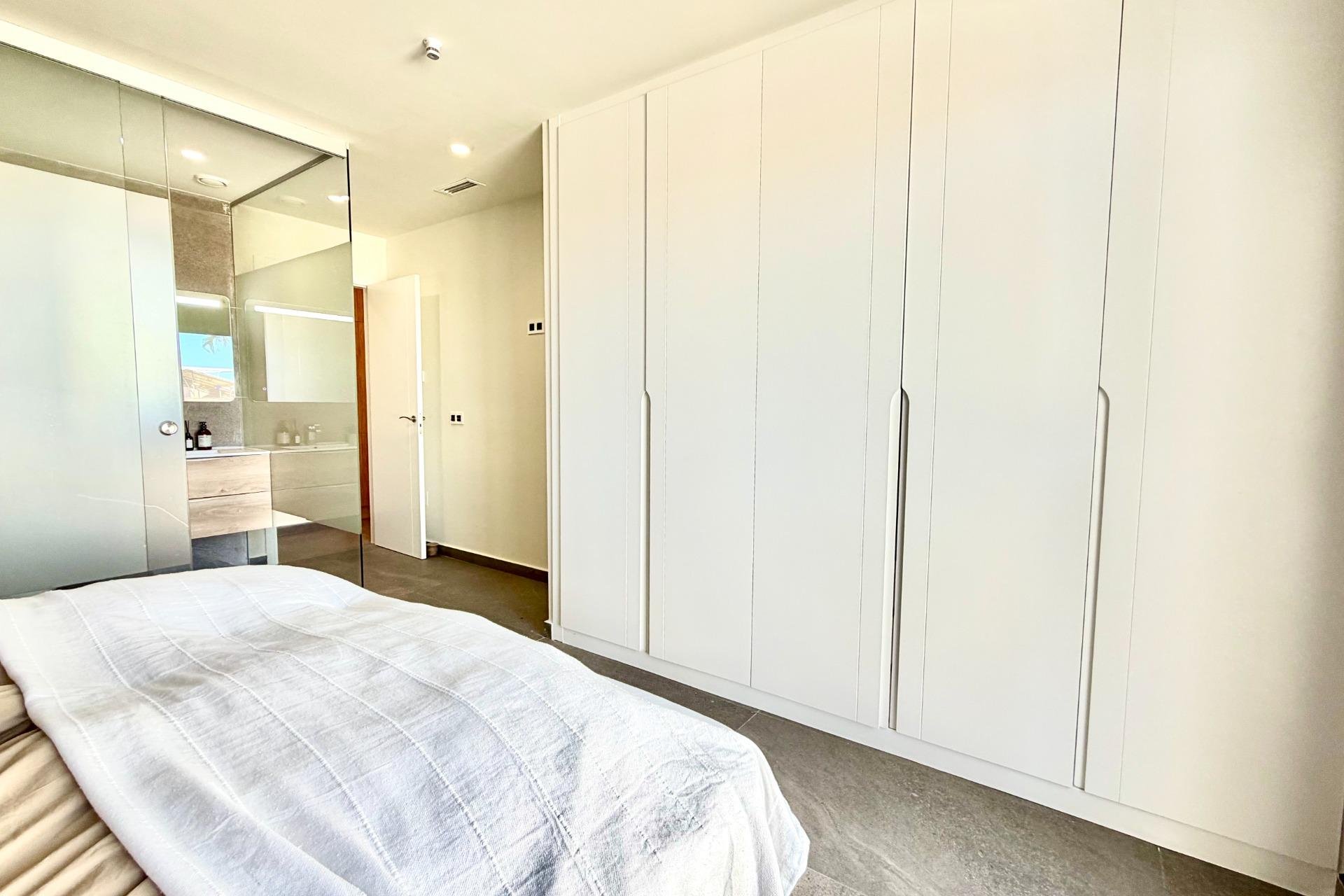 Begagnad - Villa - San Miguel de Salinas - Bellavista