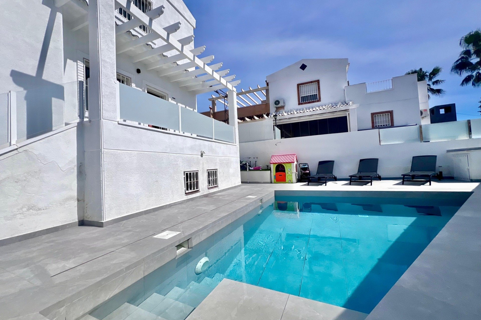 Begagnad - Villa - San Miguel de Salinas - Las filipinas