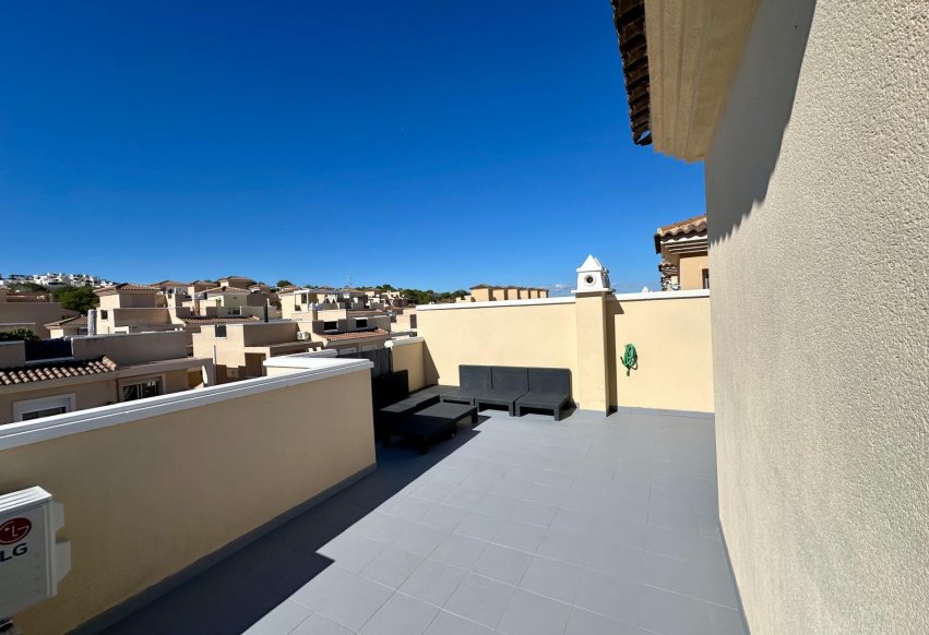 Begagnad - Villa - San Miguel de Salinas - Residencial los flamencos