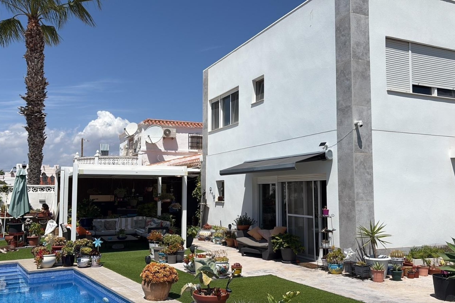 Begagnad - Villa - Torrevieja - La Siesta