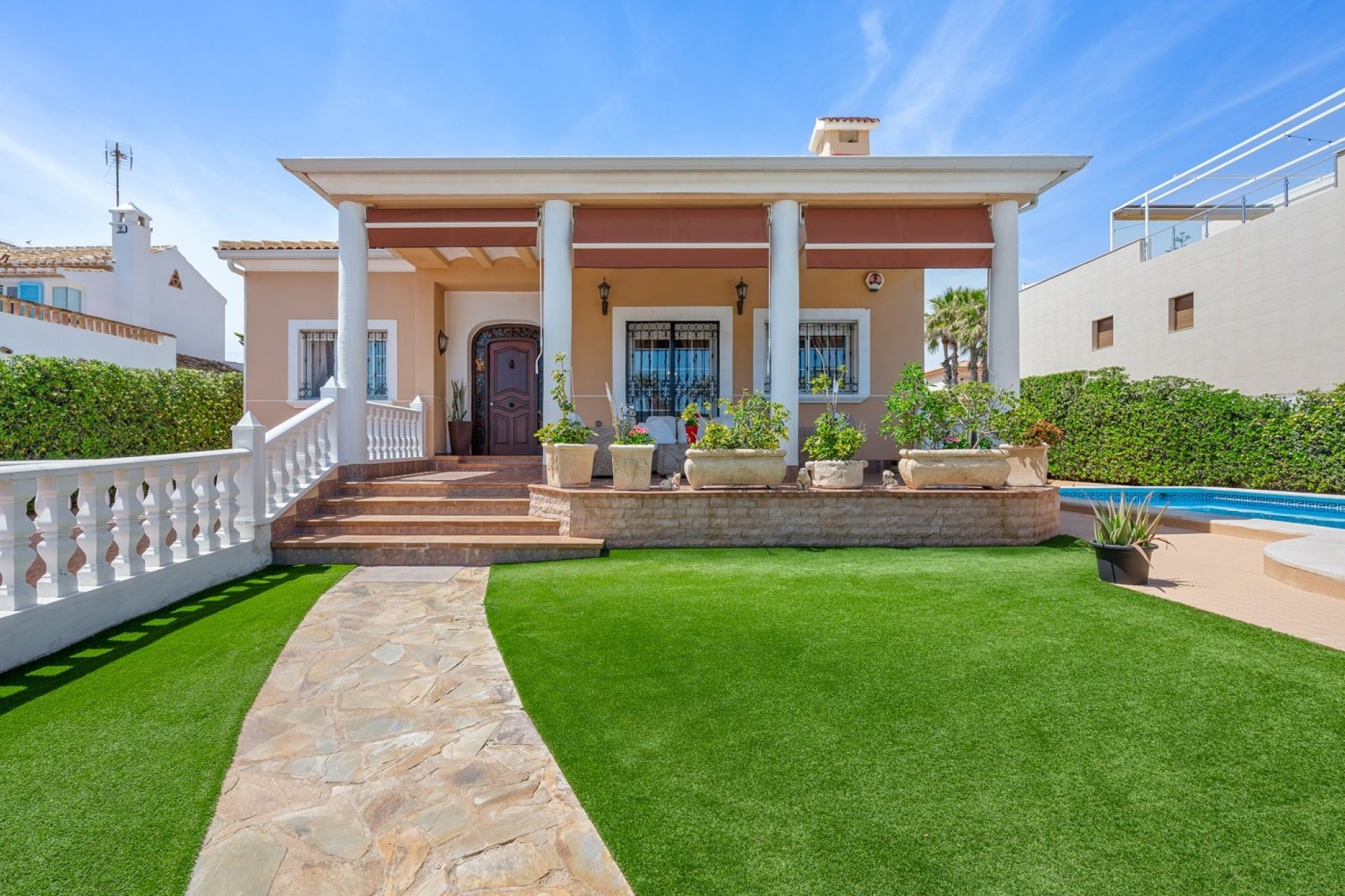 Begagnad - Villa - Torrevieja - Torrelamata - La Mata