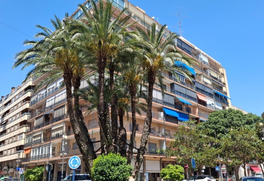 Herverkoop - Apartment - Orihuela - Zona Centro