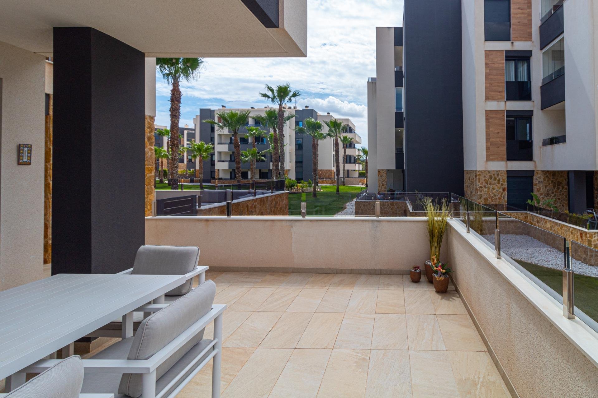 Herverkoop - Appartement / flat - Orihuela Costa - La Florida