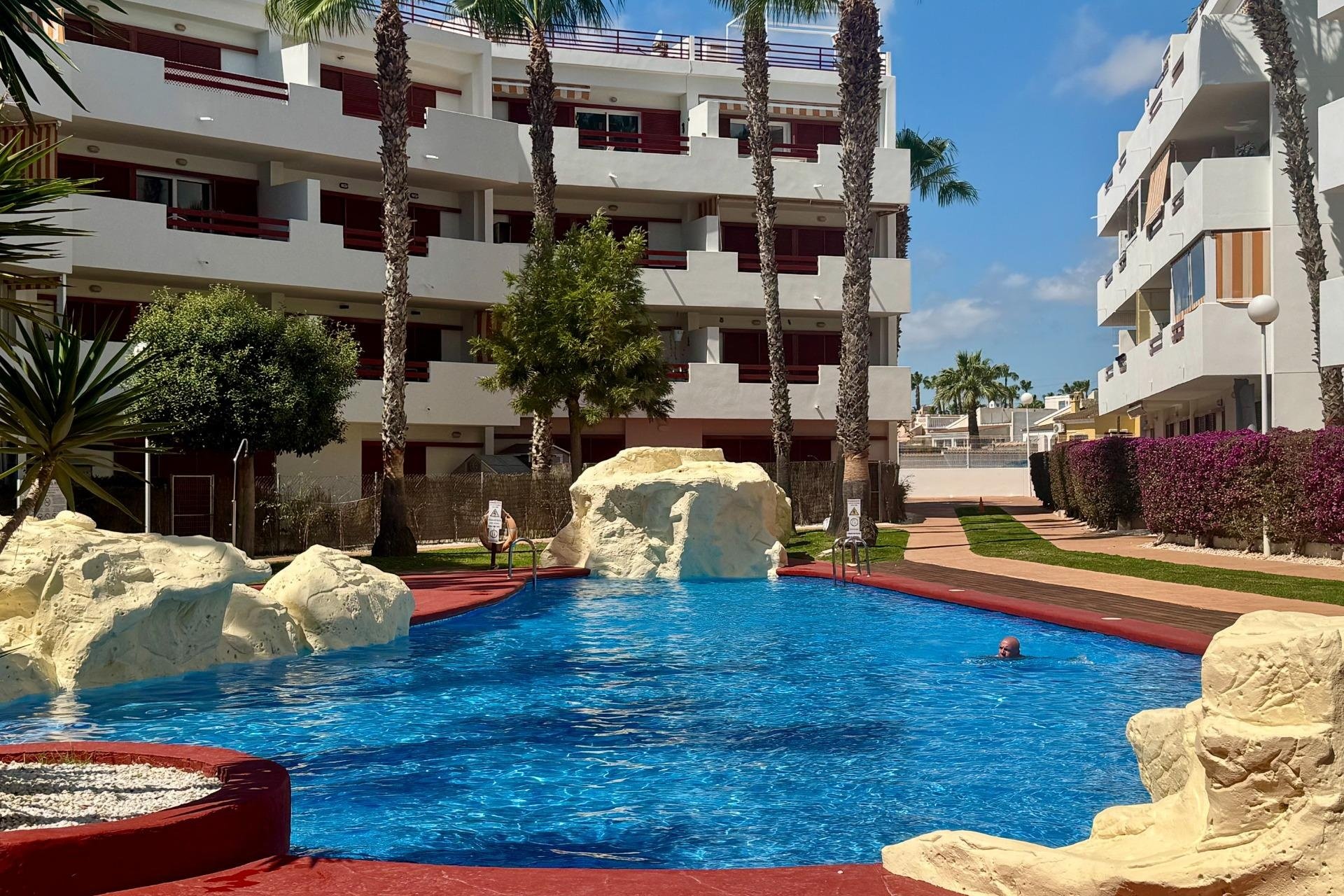Herverkoop - Appartement / flat - Orihuela Costa - Punta Prima