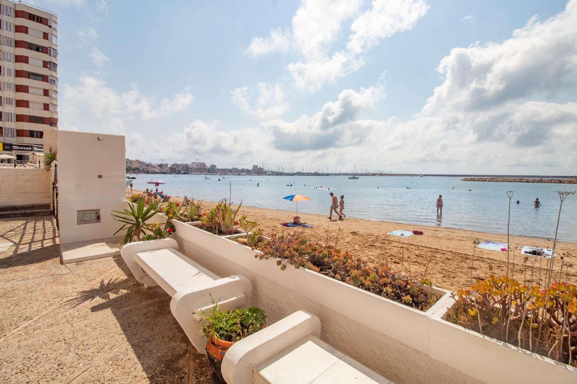 Herverkoop - Appartement / flat - Torrevieja - Acequion