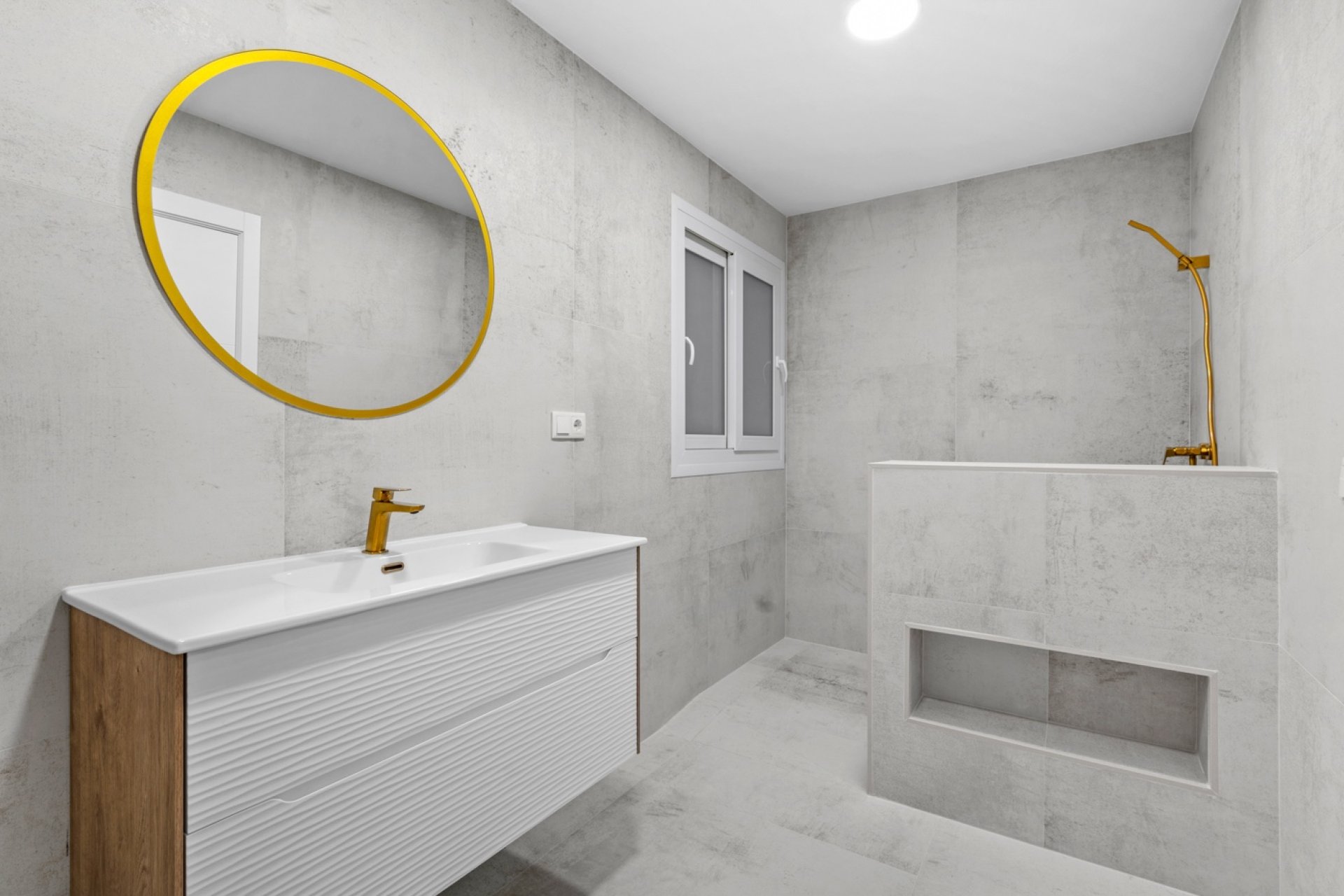 Herverkoop - Appartement / flat - Torrevieja - El Acequión - Los Náufragos