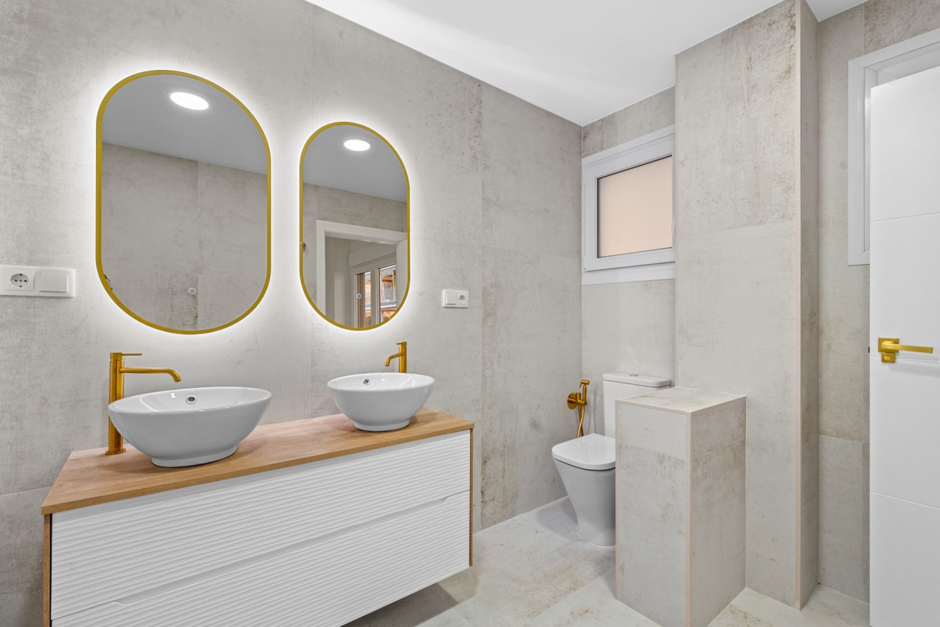 Herverkoop - Appartement / flat - Torrevieja - El Acequión - Los Náufragos