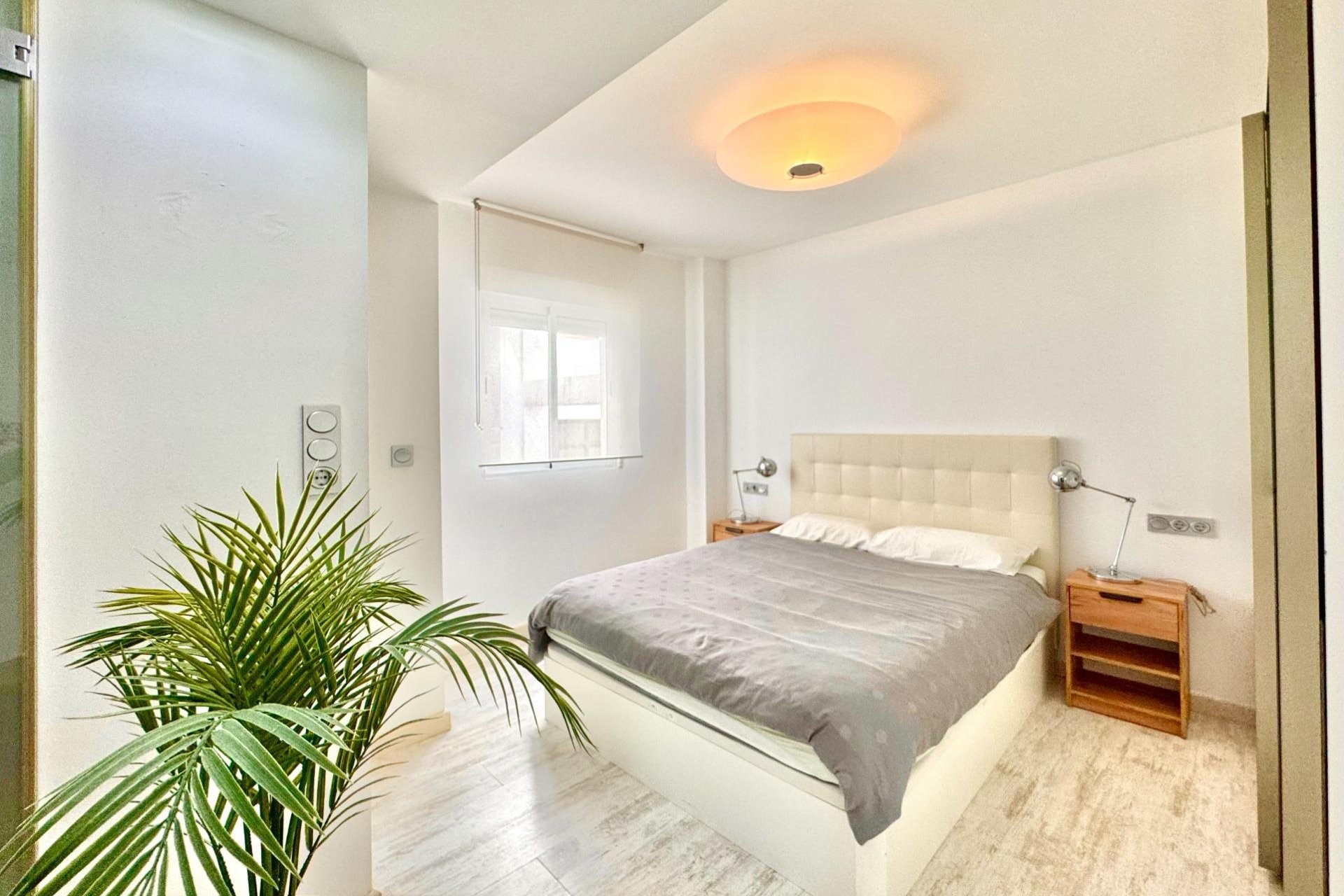 Herverkoop - Appartement / flat - Torrevieja - Estacion de autobuses