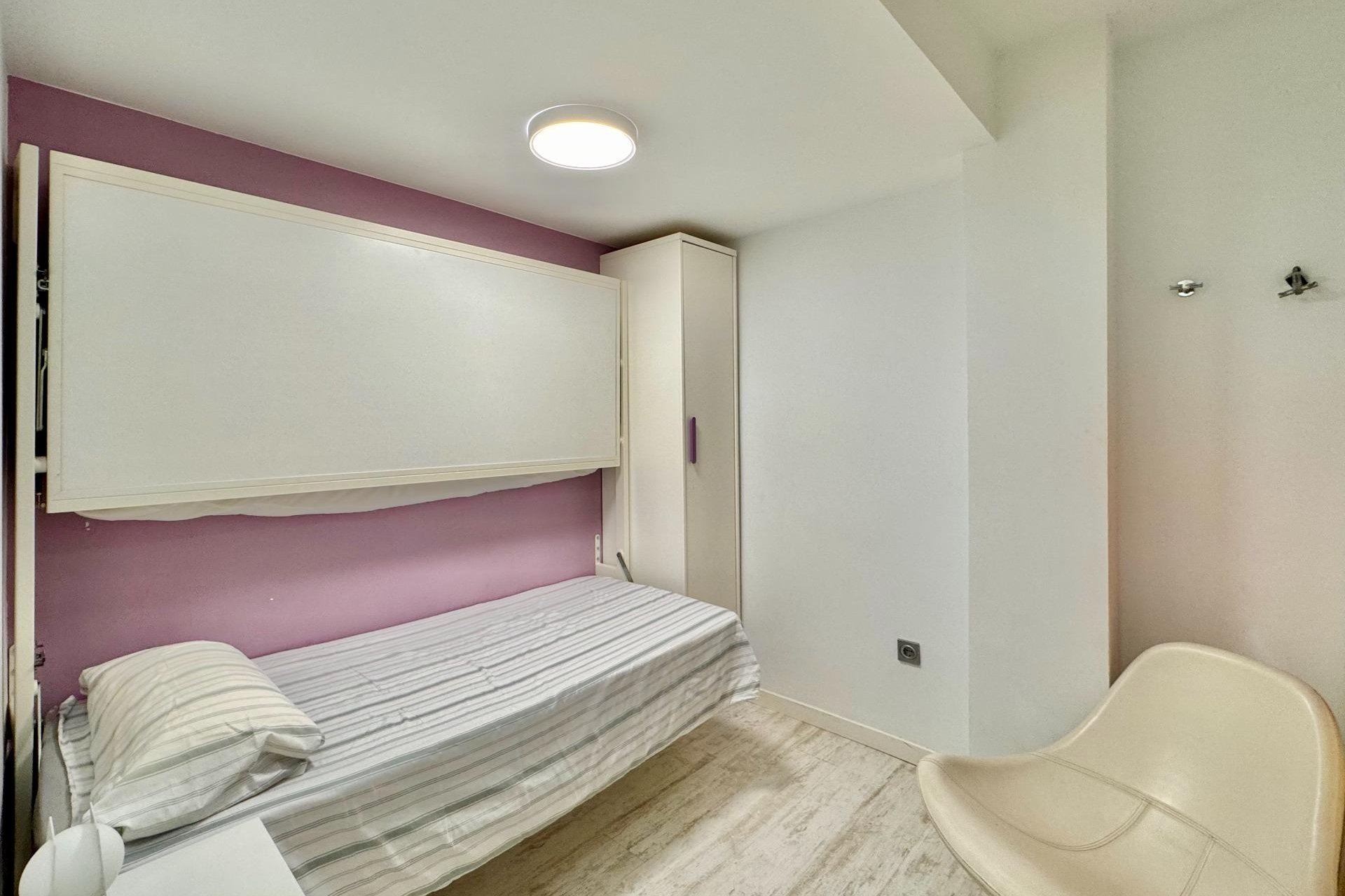 Herverkoop - Appartement / flat - Torrevieja - Estacion de autobuses