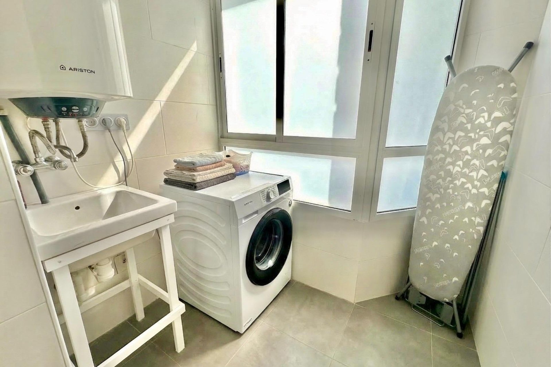 Herverkoop - Appartement / flat - Torrevieja - Estacion de autobuses