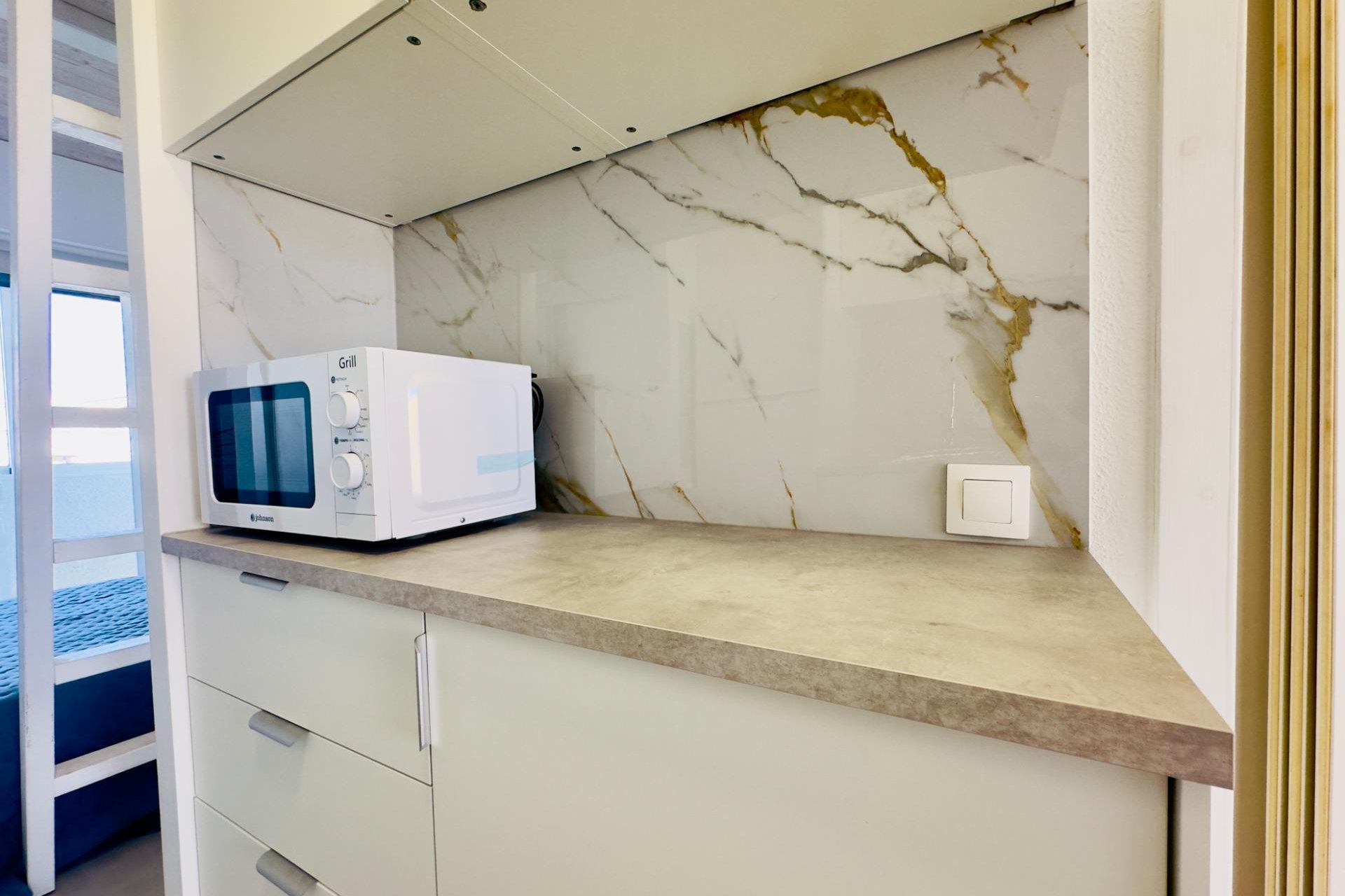 Herverkoop - Appartement / flat - Torrevieja - Los Frutales