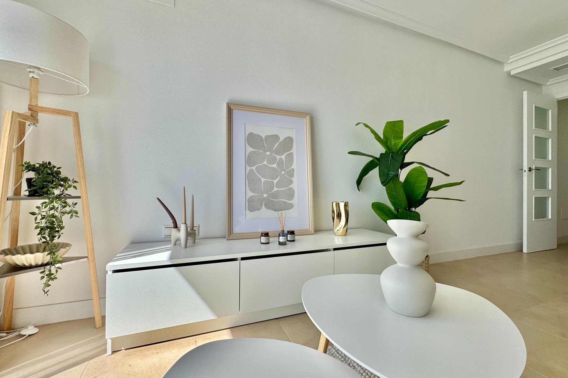 Herverkoop - Appartement / flat - Torrevieja - Parque de las Naciones