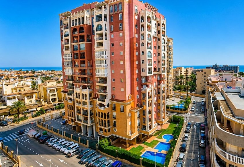 Herverkoop - Appartement / flat - Torrevieja - Playa de los locos