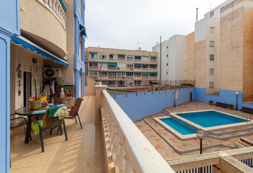 Herverkoop - Appartement / flat - Torrevieja - Playa de los locos