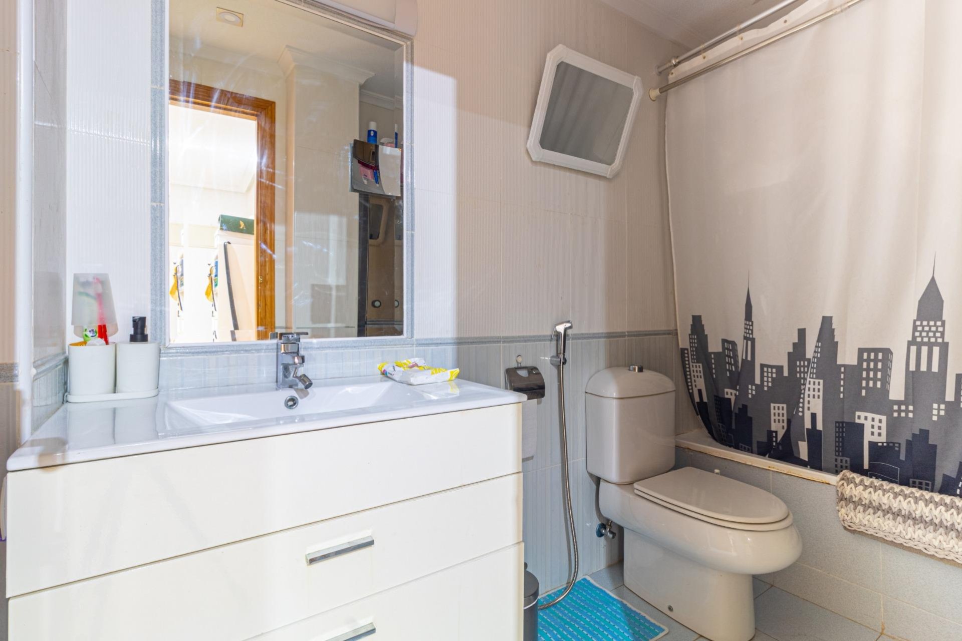 Herverkoop - Appartement / flat - Torrevieja - Playa de los locos