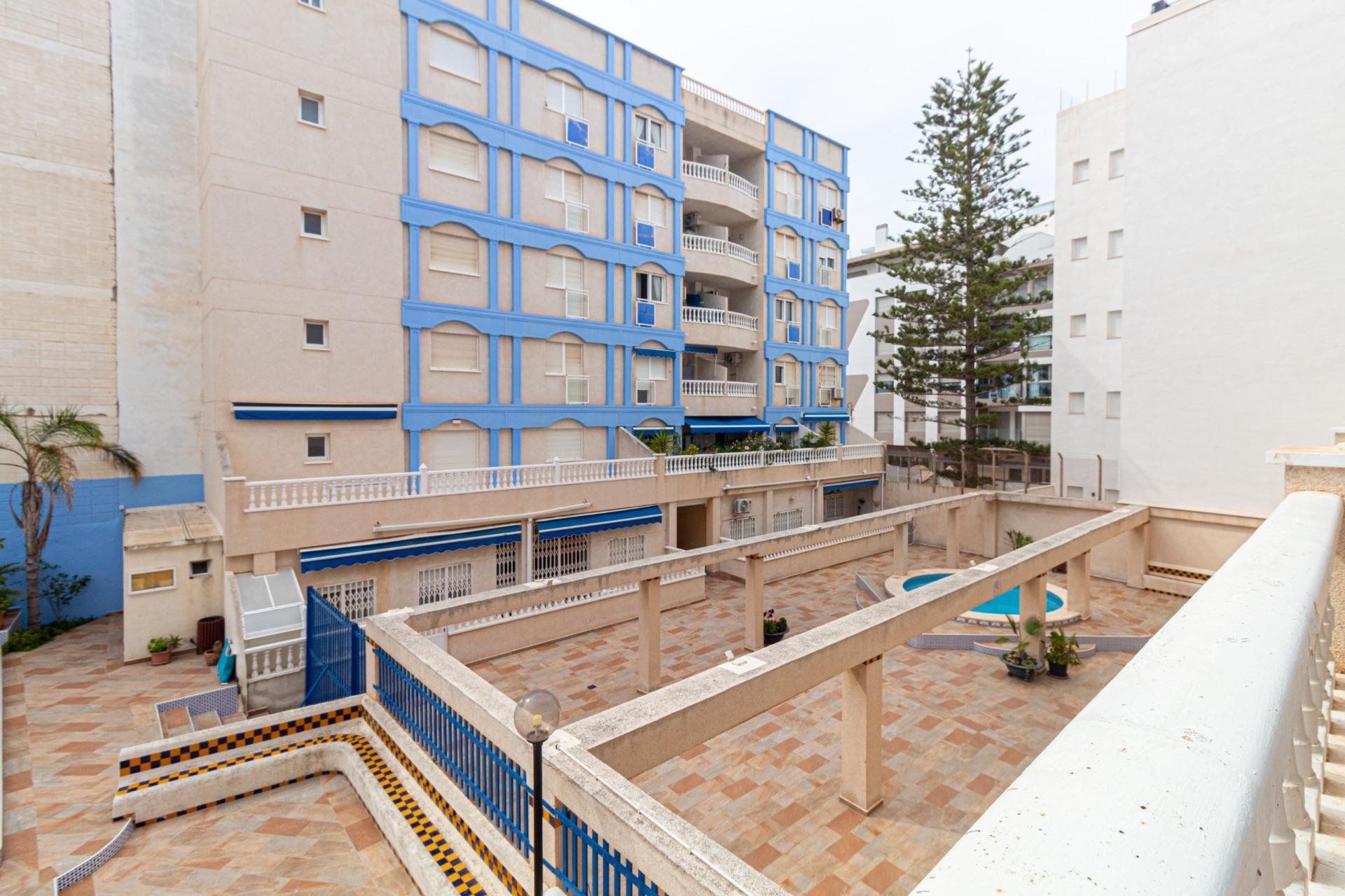 Herverkoop - Appartement / flat - Torrevieja - Playa de los locos