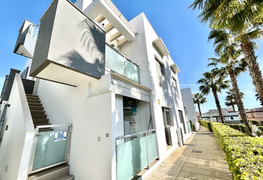 Herverkoop - Appartement / flat - Torrevieja - Punta Prima
