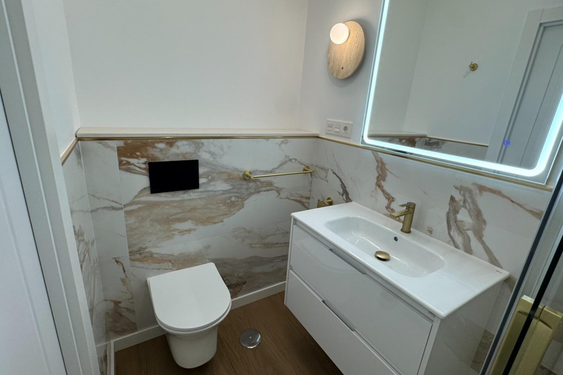 Herverkoop - Appartement / flat - Torrevieja - Punta Prima