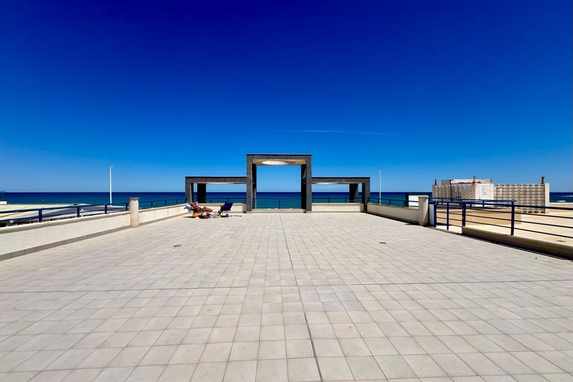 Herverkoop - Appartement / flat - Torrevieja - Torre la mata