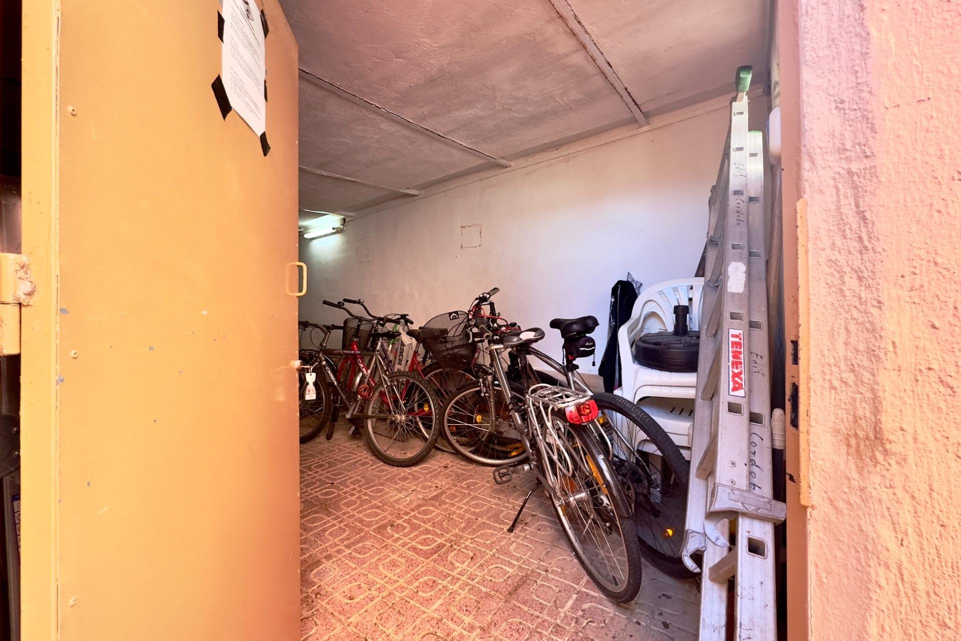 Herverkoop - Appartement / flat - Torrevieja - Torreblanca