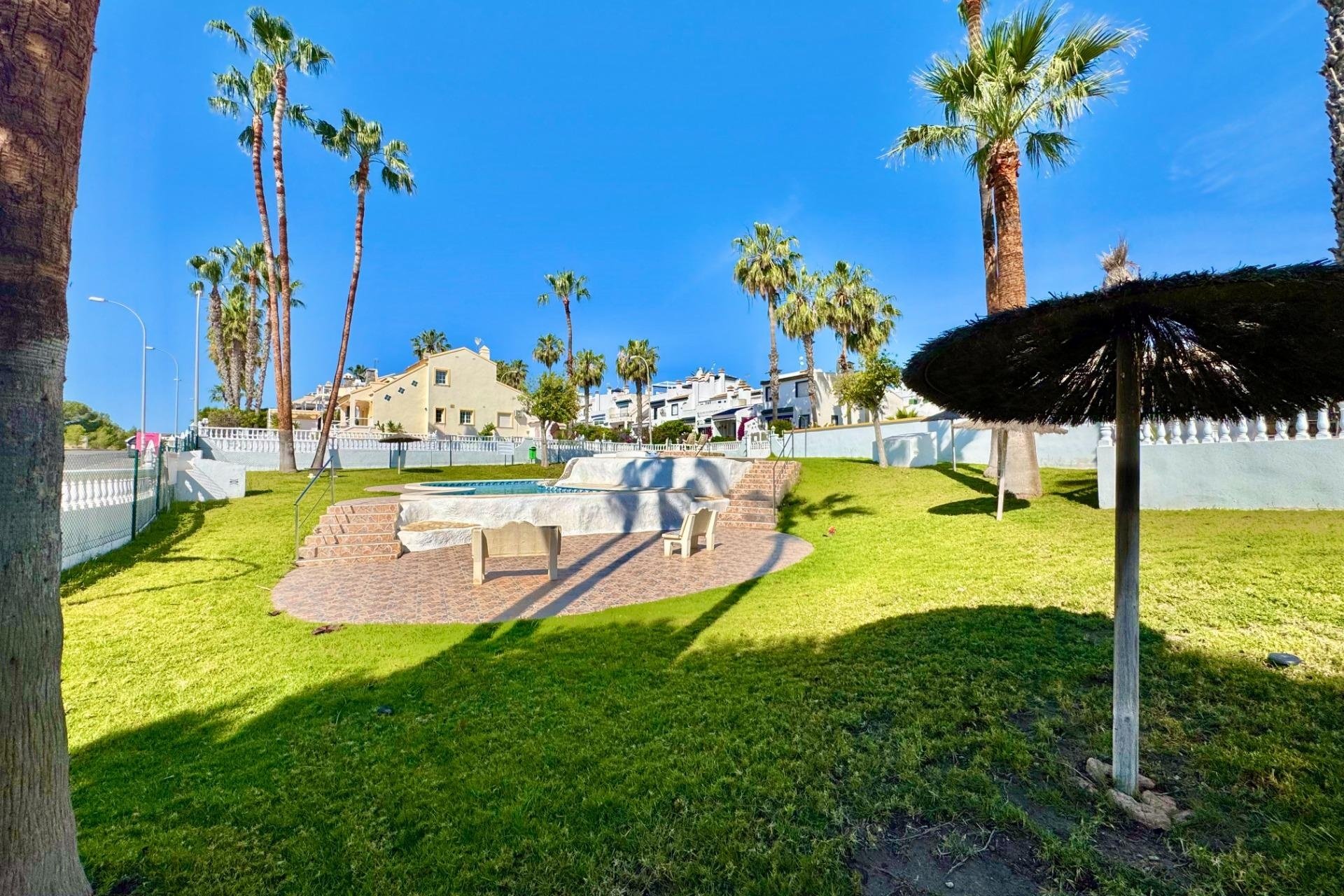 Herverkoop - Bungalow - Orihuela Costa - Villamartín-Las Filipinas