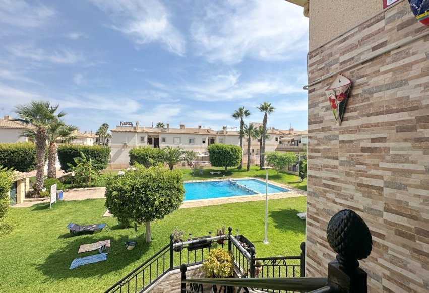 Herverkoop - Bungalow - Torrevieja - Aguas Nuevas