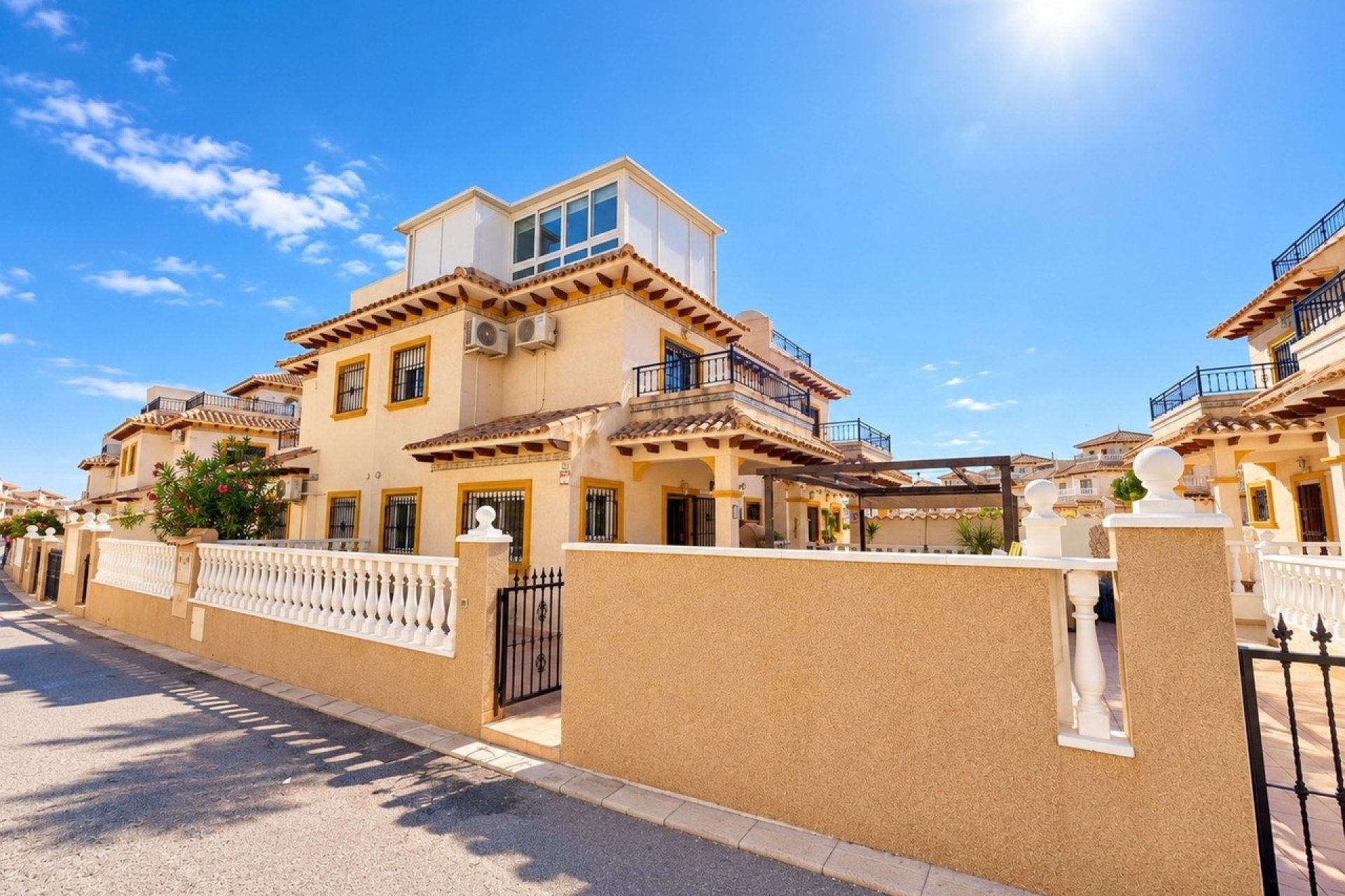 Herverkoop - duplex - Orihuela Costa - La Zenia