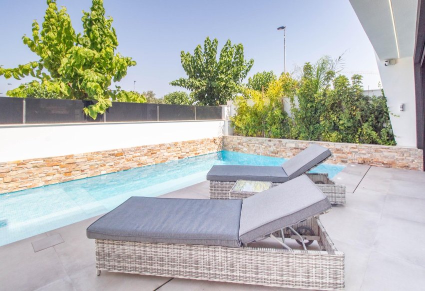 Herverkoop - duplex - Santiago de la Ribera - zona san blas