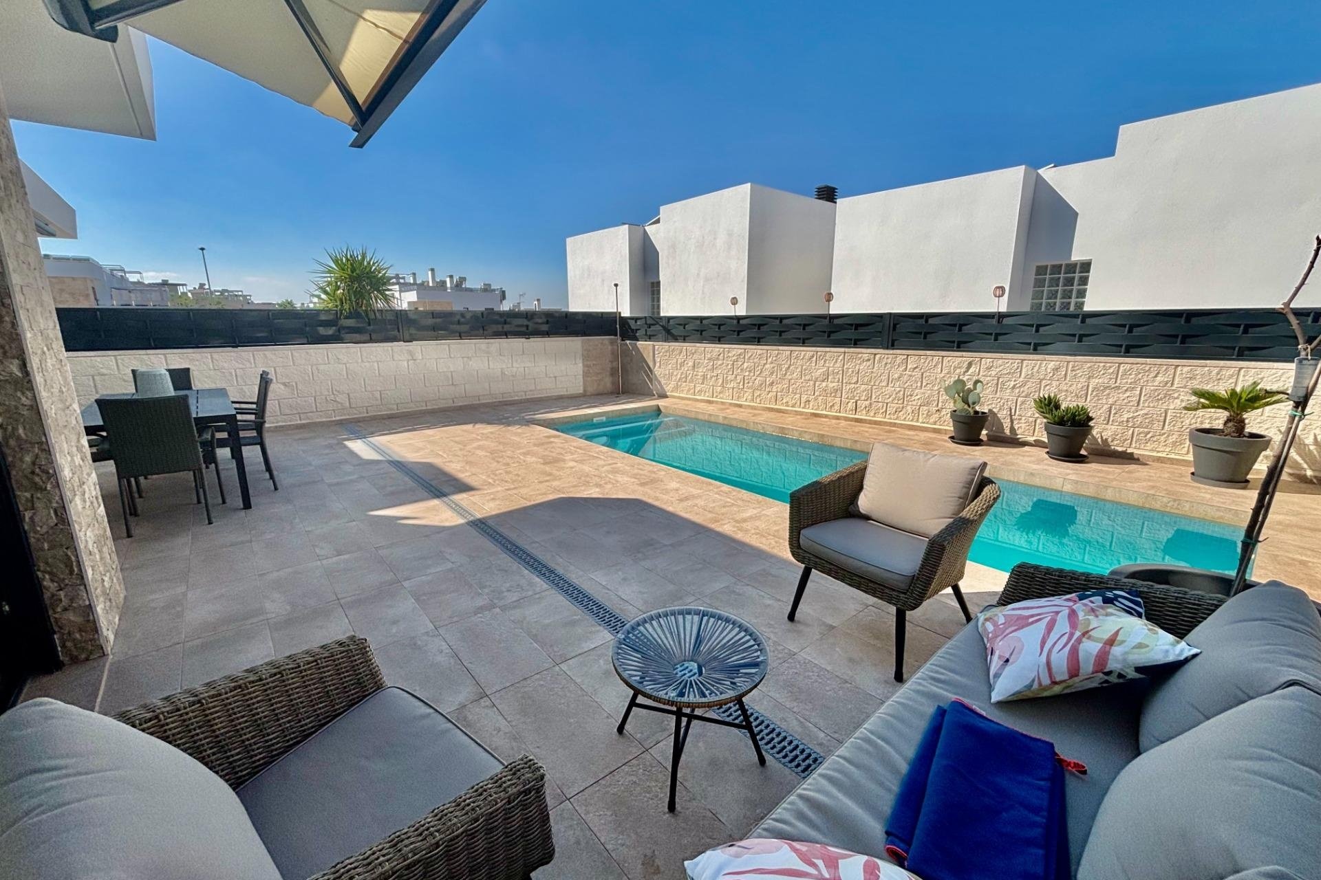 Herverkoop - Villa - Benijofar - Pueblo 4