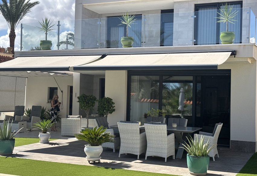 Herverkoop - Villa - La Manga del Mar Menor - LOS URRUTIAS