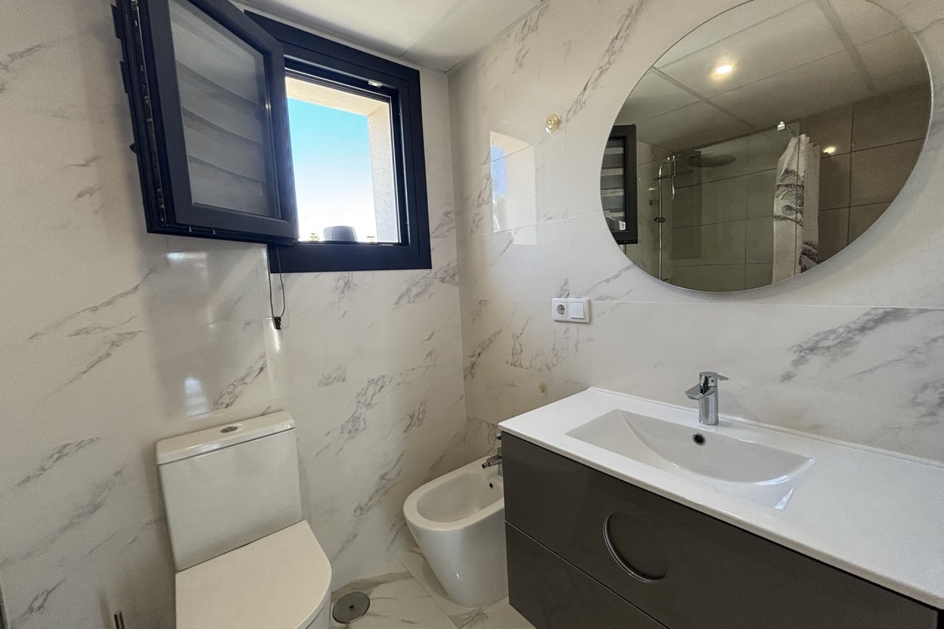Herverkoop - Villa - La Manga del Mar Menor - LOS URRUTIAS