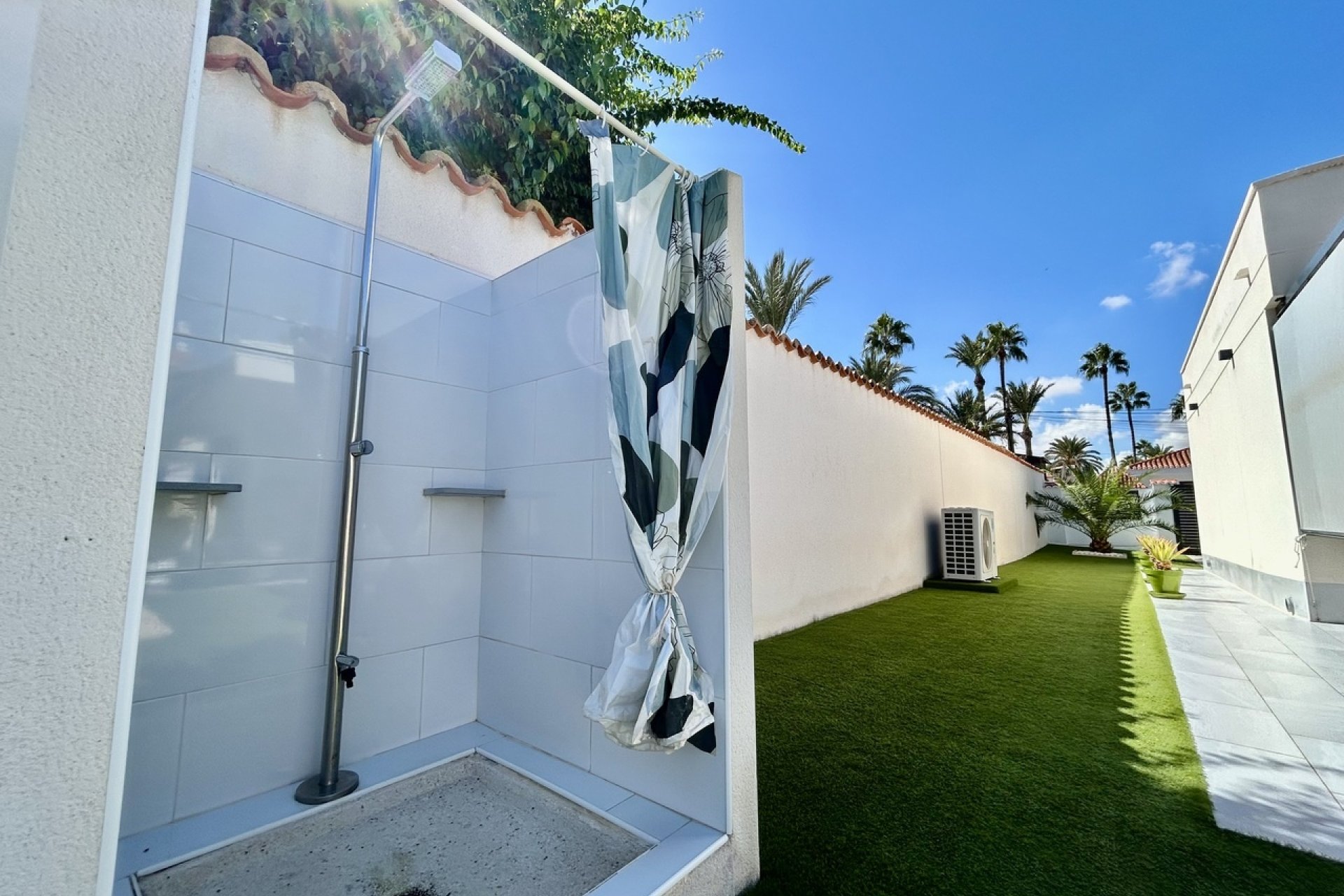 Herverkoop - Villa - La Manga del Mar Menor - LOS URRUTIAS